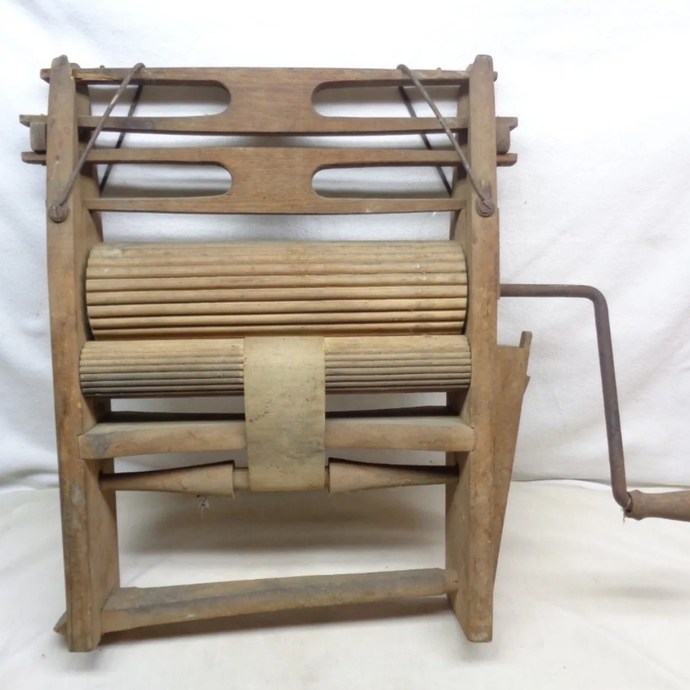 Antique Stillinans Defiance Crank Wood Washing Ringer Machine